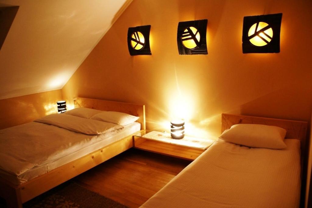 Complex Vivcharyk Hotel Skole Bagian luar foto