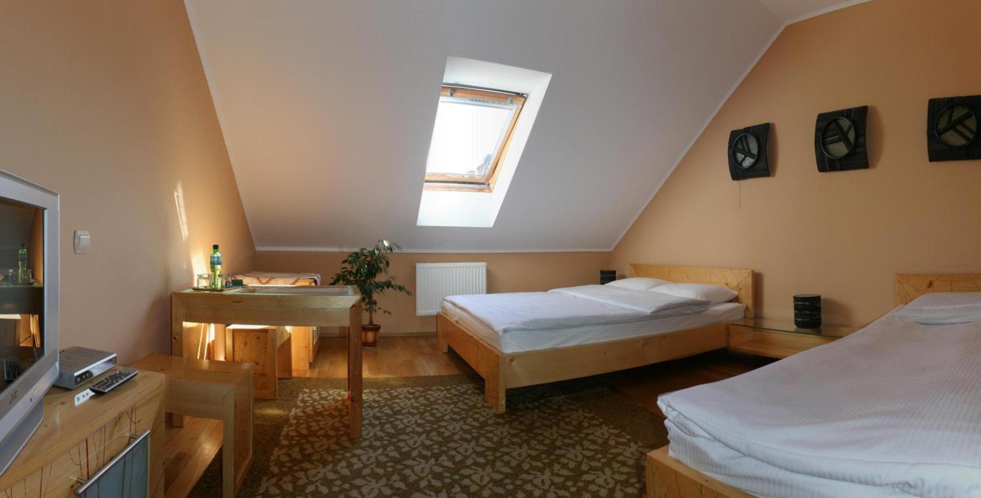 Complex Vivcharyk Hotel Skole Bagian luar foto