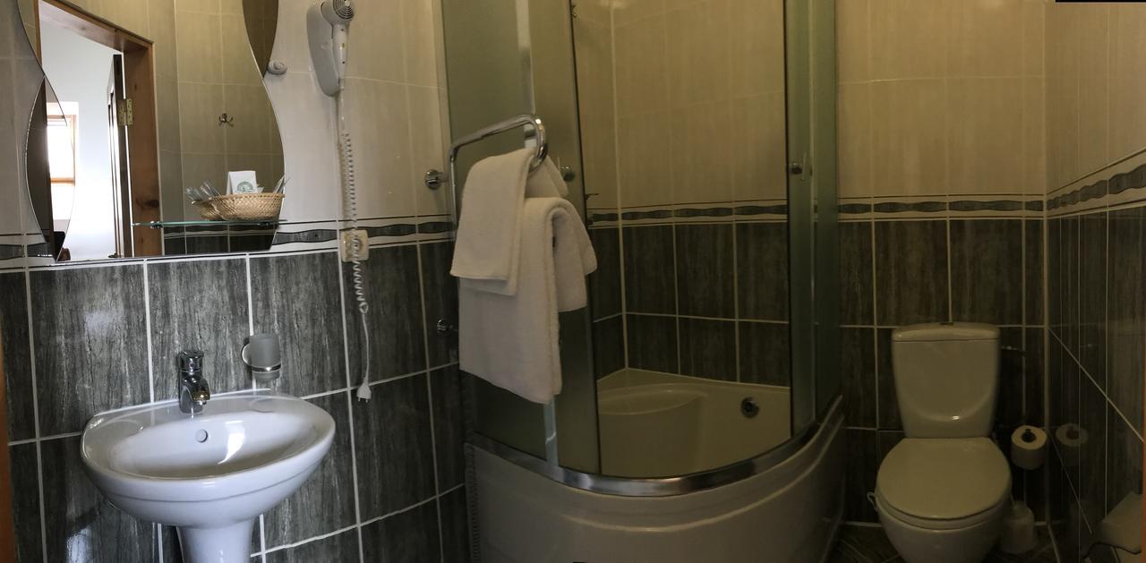 Complex Vivcharyk Hotel Skole Bagian luar foto